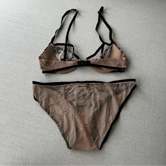 CALVIN KLEIN Mesh Lace Bra and Panty Set - Picture 3 of 6